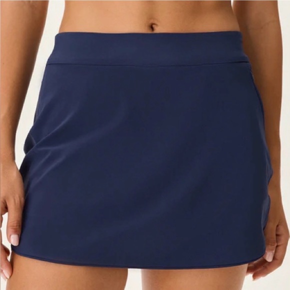Outdoor Voices Pants - NWT Outdoor Voices 3” The Exercise Skort Navy Blue